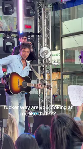 guys am i delusional?!? @tucker @TODAY Show @saintlaurentcowboy #rolemodel #todayshow #someprotector #tuckerpillsbury #kansasanymore 