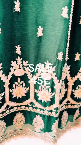 Pakistani Suit SALE #tiktokschleswigholstein #tiktokgermany🇩🇪 #tiktokeuropa #foryoupage❤️❤️ #videoviral 