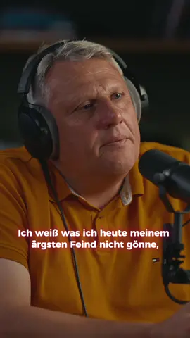 Meine Tochter wurde erstochen - und Deutschland schweigt Trailer zur neuen {ungeskriptet} Podcastfolge mit Michael Kyrath Die ganze Folge gibt es diesen Samstag um 10:00 Uhr auf Youtube, Spotify und überall, wo es Podcasts gibt! #podcast #deutscherpodcast #ungeskriptet