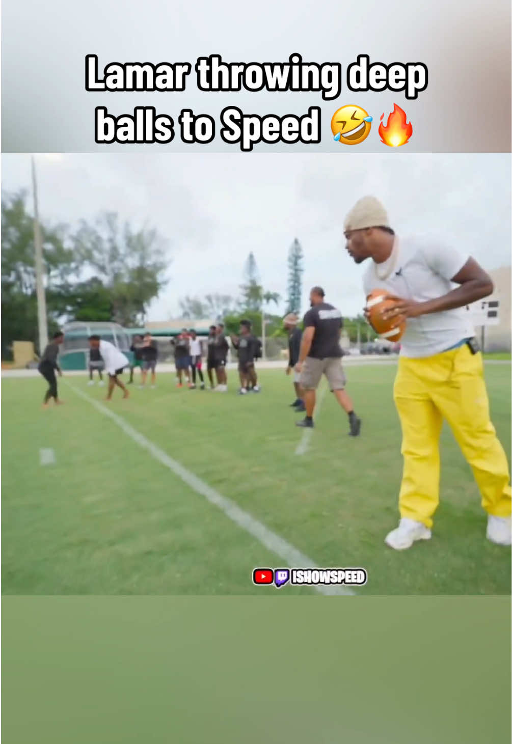 “He’s burnt” 😅 (via @IShowSpeed) #nfl #football #speed #lamarjackson #ishowspeed 