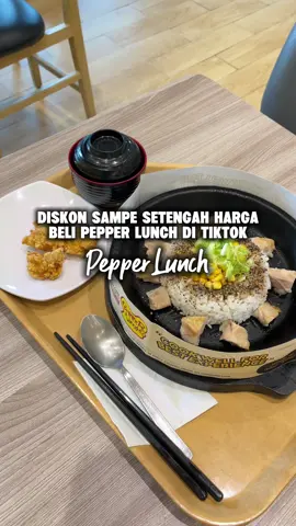 DISKON BESAR BESARAN NIH DI PEPPER LUNCH! Kalau kalian mau makan Pepper Lunch, belinya lewat tiktok aja, murah banget! Klik tag lokasi di video ini buat beli vouchernya ya🤩🤩 #promomakangajian #pepperlunch #vouchertiktok #promotiktok 