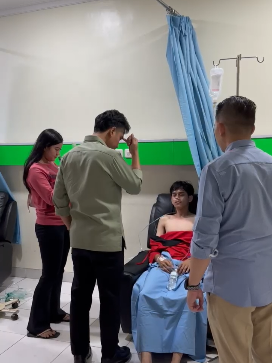 Menjenguk Korban Demo di RSCM #wapres #gibranrakabuming #gibran #jokowi #jokowidodo 