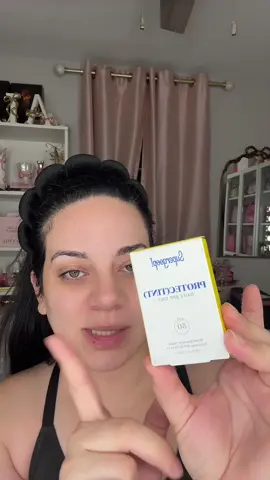 The @Supergoop skin tint is sooo good for a no makeup day ☺️ #grwm #grwmmakeup #workoutmakeup #morning #morningroutine 