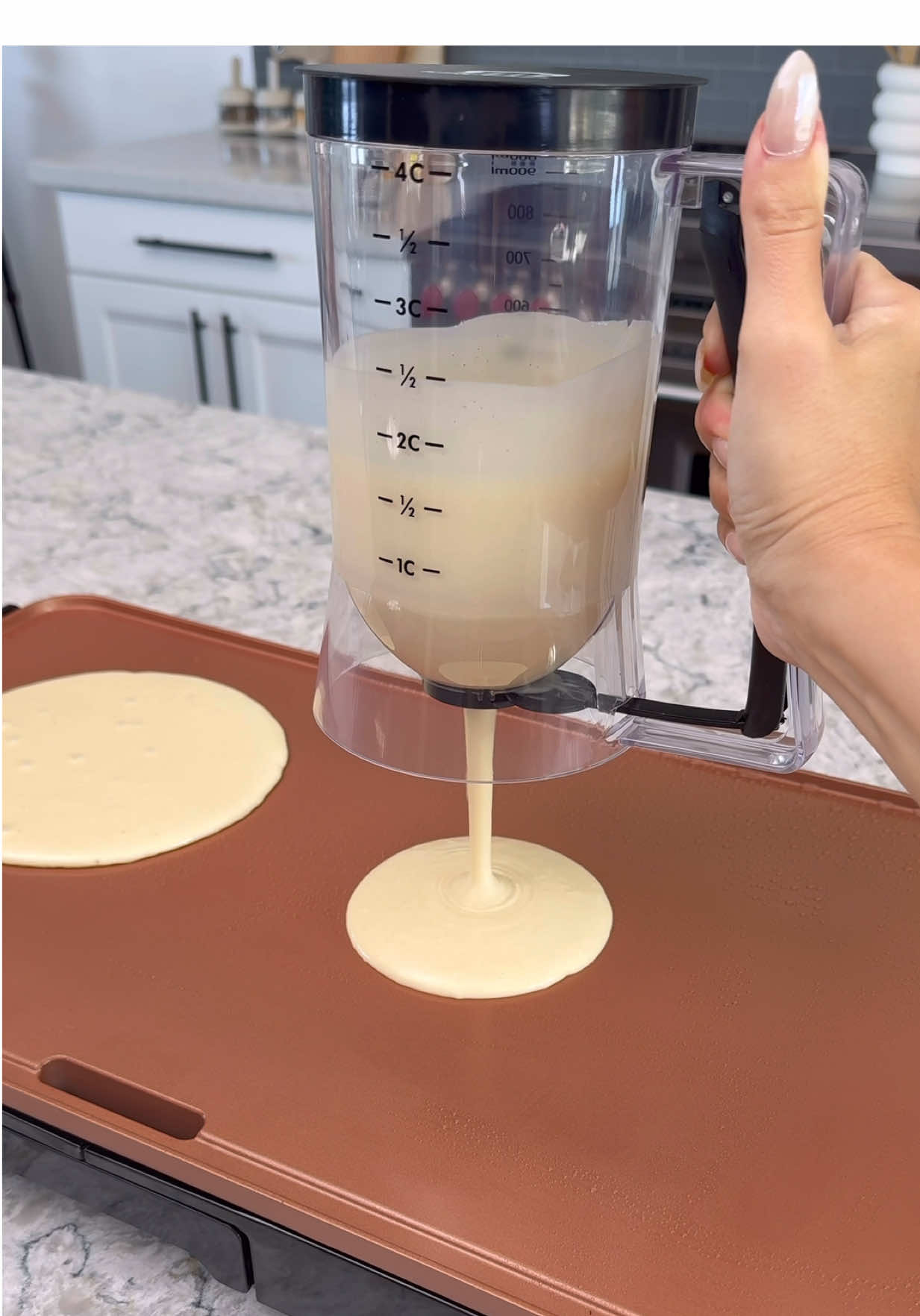 🔗In Bio! Kitchen Must Haves 🥞🍳 #amazonkitchenfinds #amazonhome #kitchengadgets #easymealprep #kitchenmusthaves 