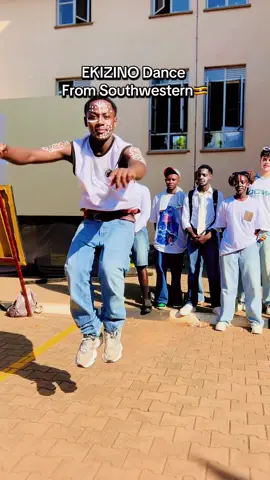 WHAT DO YOU KNOW ABOUT THIS DANCE?💪🏻💪🏻🔥 #SirQD  #Bakiga #Traditionaldance #culture #fyp 