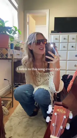 we love Chappell  #chappellroan #popsongs #songrecommendations #musicrecommendations #theriseandfallofamidwestprincess 
