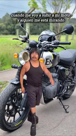 #CapCut #royalenfieldlover #royalenfield #HNTR350 #amolasmotos y con los zapatos adecuados 😎