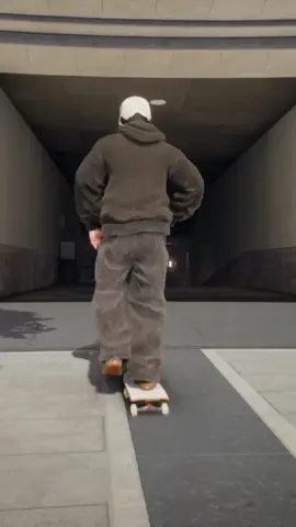 FIRST CLIP ON SKATE! #skate #skate4 #ea #easkate 