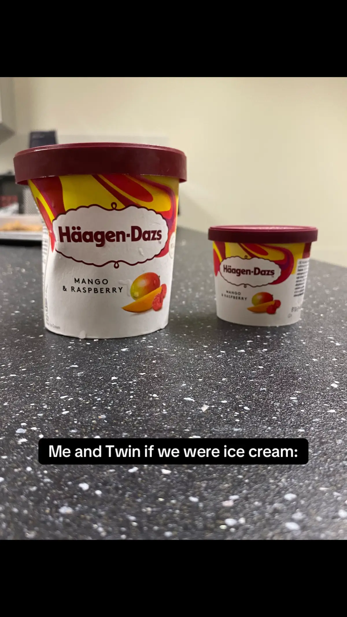 big gal @chloelink.19 😋 #meandtwin #icecream #hagendazs #bestie 
