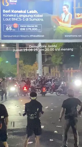 #democorejambi #demo #core #dpr #lindas Jambi terkini aksi demonstrasi ✨ malam Jumat 