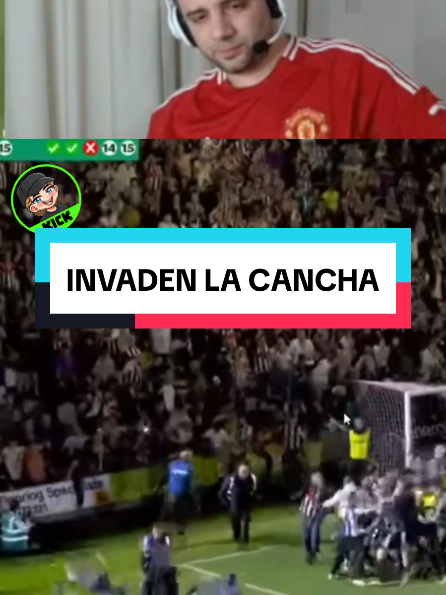 Invaden el campo de juego el GRIMBSY  #manchester #carabaocup #futbol #manchesterunited #amorim 