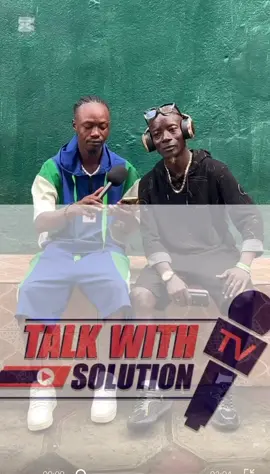 So i met this brother;we had a lovely conversation that will be drop pretty soon…when was this song released?? What was the name of the crew??please kinfly follow Talk with solution 1801 #salone #fyp 