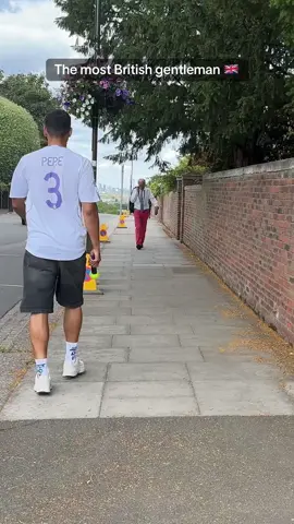 #britishhumour #posh #Wimbledon #ukbanter 