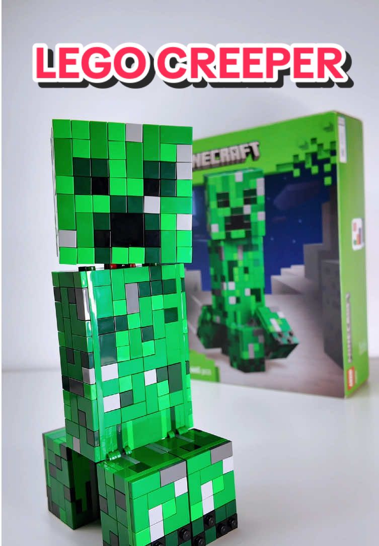 O Creeper™ está a ganhar forma… será que vai explodir no final? 💣👾✨ #LEGO #Minecraft #Creeper #LEGOtiktok #fyp #asmr #satisfyingbuild #legominecraft #viral #21276 