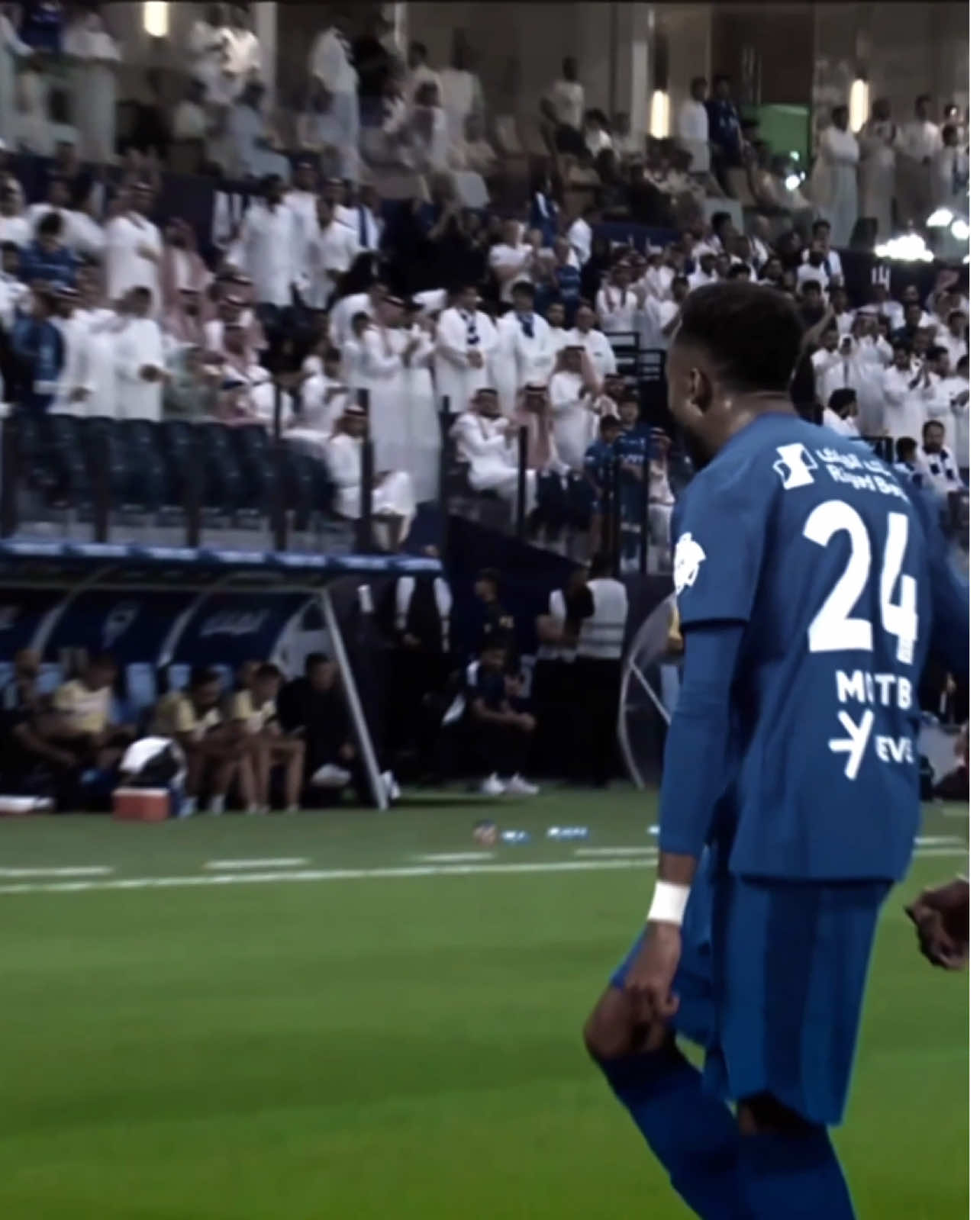 الهلال ينتصر في اول جولة امام الرياض👏🏻💙!#تيم_تانكر💎 #fyp 