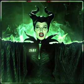 OLD EDIT !! (The panning is choppy srry for that)#powerfulwitch #maleficent @pietro (magic cc)