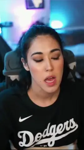 Like???? Was that an intentional diss???? #twitch #streamer #twitchstreamer #asian
