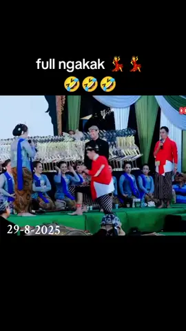 🤣🤣🤣#wayang kulit#nikensalindry #albertusardi #duojo 