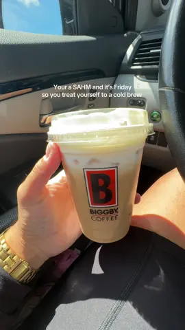@BIGGBY COFFEE making my Fridays 🫶🏽 #sahm #biggbycoffee #fyp 
