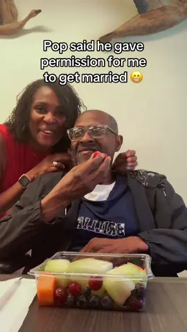 Wedding talk with Pop #stillshowingup #caringforpop #packageshoppop #PopIsGood #loveaparentwithdementia 