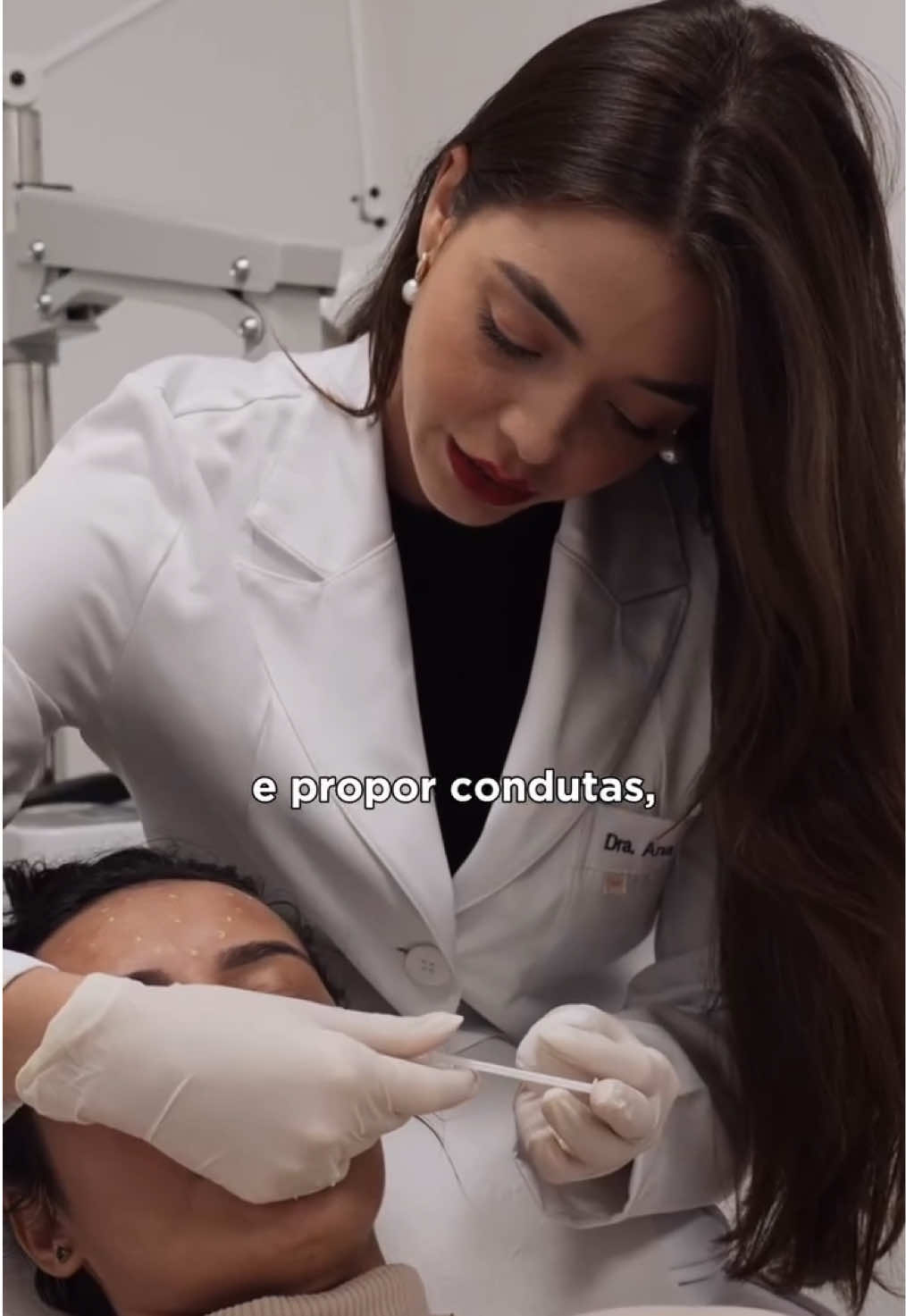 Diversidade de casos + prática intensa = formação que transforma. É assim que formamos os especialistas em Dermatologia na Mandic. ✨ #posmedica #dermato #dermatologia #medicina #med 