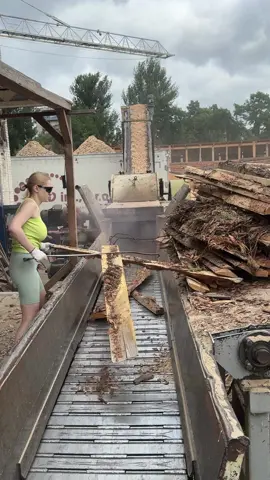 #wood #log #satisfying #worker #lumber 