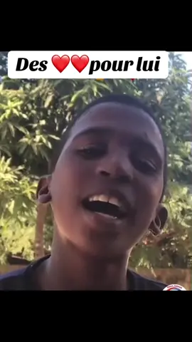 Ohhhh Machalah quelle voix extraordinaire Machalah ❤️😭😭✅🤍#videoviral#visiblitetiktok#pourtoii