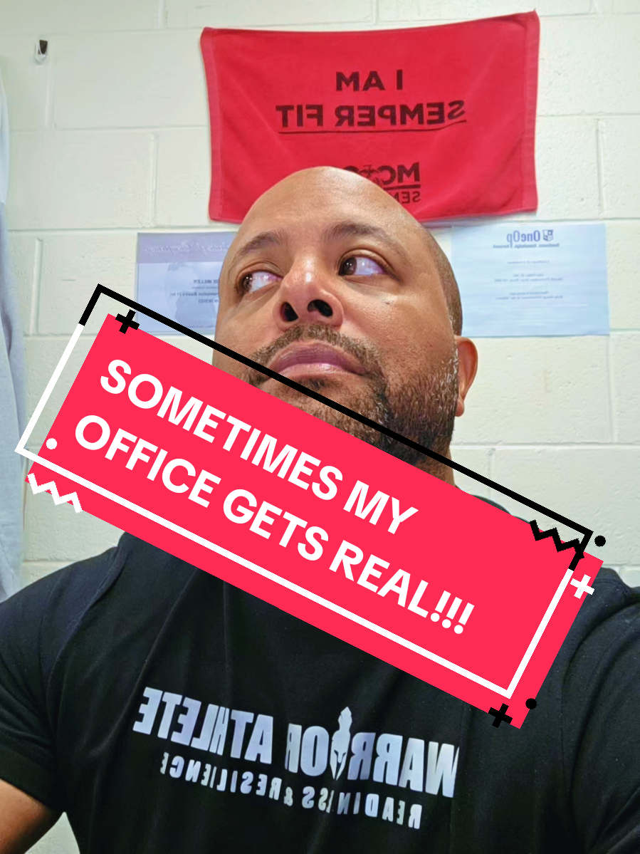 When Marine couples fight in my office it gets real!!! #otfunny #workbelike #mccshealthpromotion #miltok #marines 
