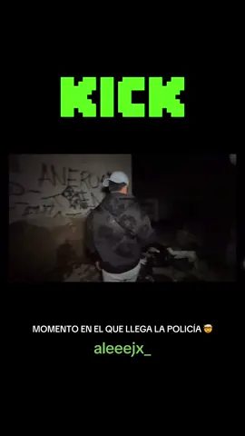momento en el que llega la policía #fyp #foryou #kickstreaming 