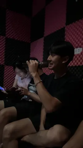 Đăng nhạc remix giờ này có ai nghe không nhỉ? :)) #thuongmotnguoimatcatuonglai #cover #remix #xuhuong #vulaci #tiktokvoicevn #phulee19 