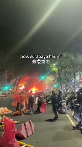 wayahe wong ngamok kabeh #demo #surabaya #masukberanda #lewatberanda #bubarkandpr 