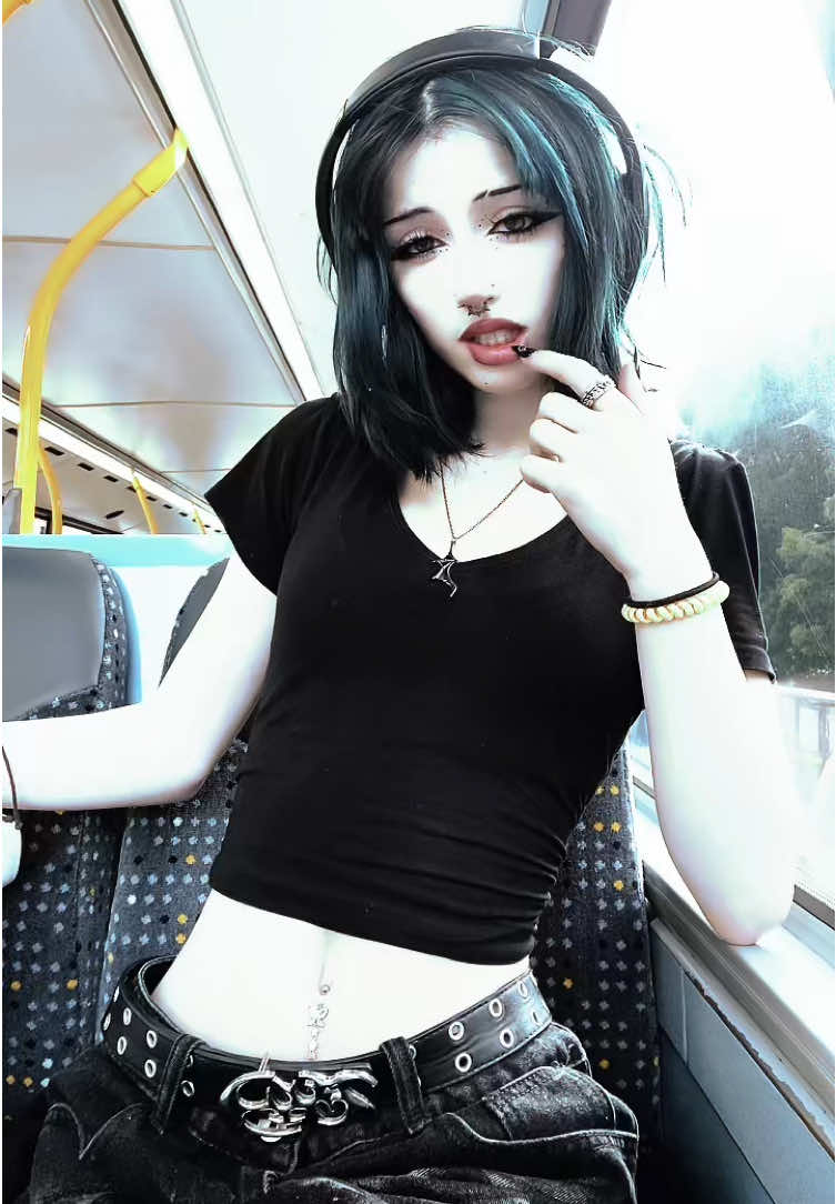 song goes hard #k4yxd #lol #pan #fypシ゚ #fyp #fy #alt #bluehair #dyedhair #viral #relatable and 