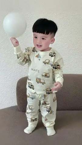 sét bộ thu đông cho bé trai chất liệu cotton mềm họa tiết in hình dễ thương size 8-20kg #odaytoandoxinhxeo #bétrai #setbetrai #setthudong #damnghidamlam 