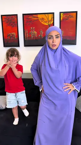 باب الحارة مع ماريا وكتاليا😱#viral  #twins #mariacataleya #Love #family 