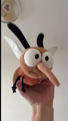 دبانه مزعجه بس مؤدبه