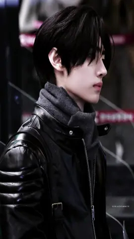 irl vampire #sunghoon #enhypen #foryoupage #kpop #fyp 