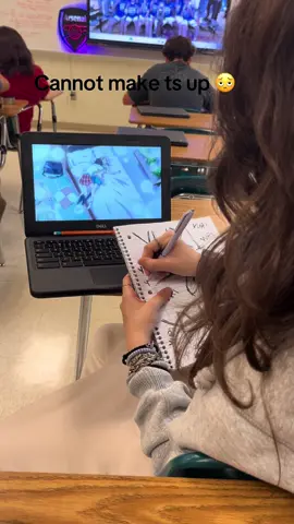 Doing ANYTHING besides her work #foryoupage #relatable #viral 
