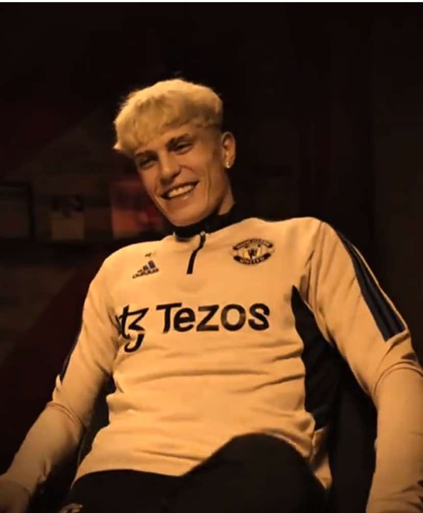 back to friends | #garnacho #mufc #chelsea #mufc #viral 