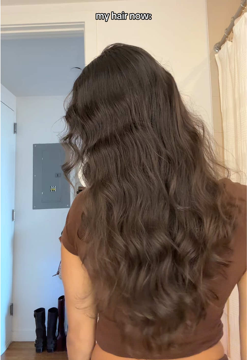 who else is team every day wash?! 🫧🛁✨ #washday #hairwashday #finehair #finewavyhair 