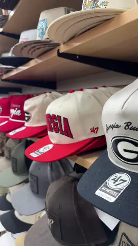 It’s almost Saturday… 🏈🐾 #football #uga #georgiabulldogs #georgiafootball #godawgs 