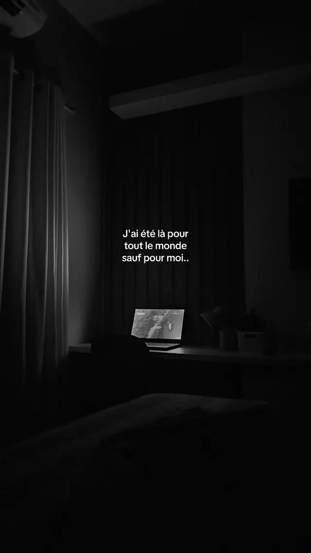 J’ai été là pour tout le monde, j’ai tendu la main, j’ai donné sans compter… mais au final, je me rends compte que j’ai oublié la personne la plus importante : moi. #PrendreSoinDeSoi #ForceIntérieure #VéritéDure #ÉnergiePréservée #LeçonDeVie