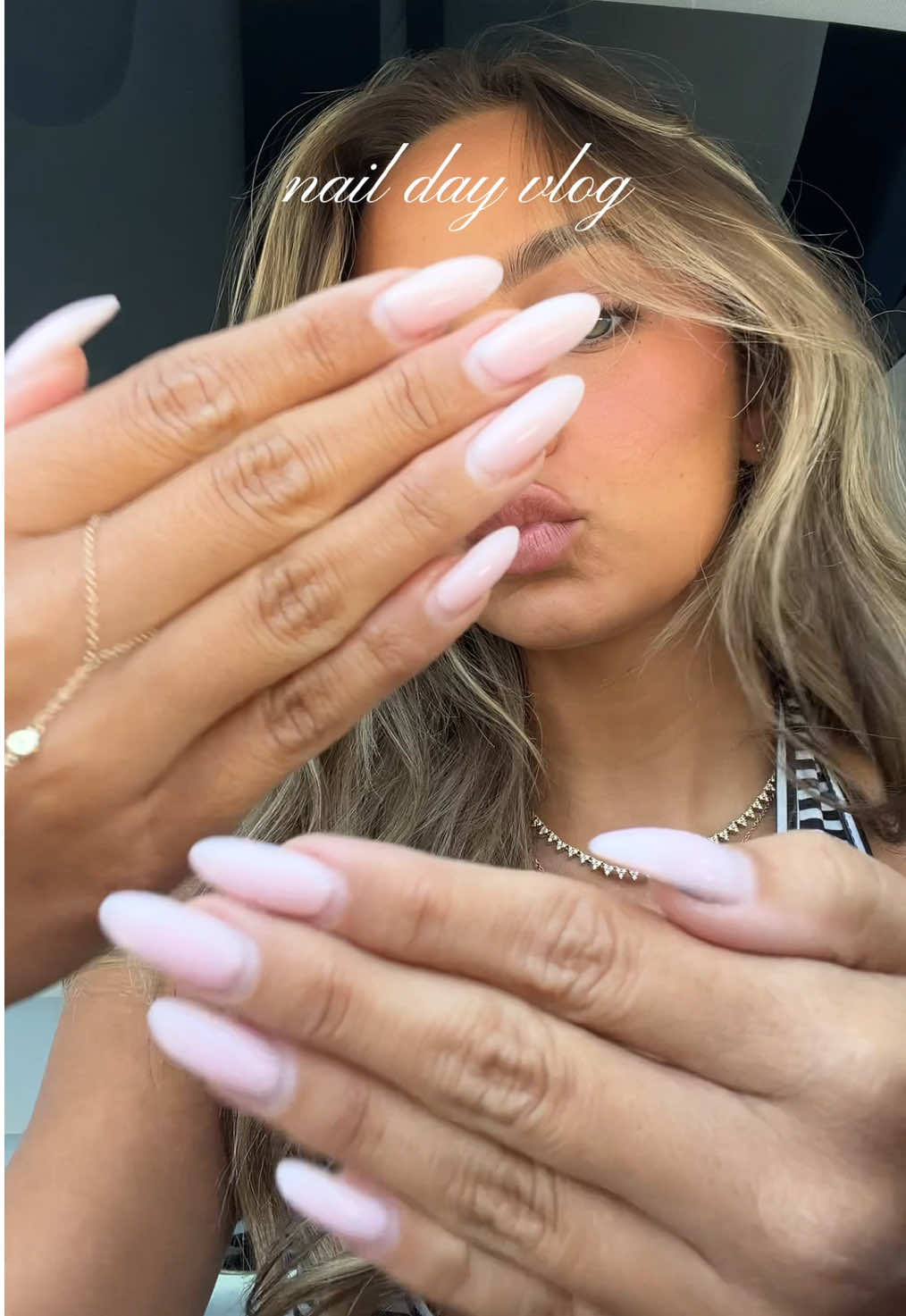 Replying to @Vanessa Kurti nail day vlog 💗🪽