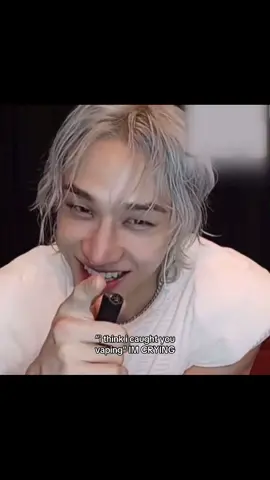 #bangchan — the way he’s giggling and she doesn’t even know what he’s on abt 😭😭. (edit: BYE LEEKNOW CAUGHT THEM TOO.) #straykids #silly #fyp #dontflop 