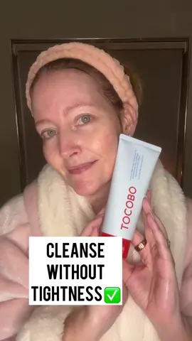 ⭐️TOCOBO’s Cleansing Foam  * Many of us have skin that is badly affected by blackheads, whiteheads, dead skin cells, and uneven texture but we are all seeking clean, clear skin — * I use this cleansing foam as my second cleanser and I use it as a mask, which I leave on for about a minute. After rinsing off at leaves me with such a clear and clean finish on my skin, making it perfect for the absorption of skincare which is my next step in my routine. A rich, pink-tinted opaque cleansing foam with a dense texture formulated with clay. 💡 Concept A gentle, coconut-derived micro bubble cleanser infused with pink & mineral clay to effectively remove excess sebum and impurities from pores while leaving the skin feeling fresh and hydrated. ✨ Key Benefits * Mild, naturally derived surfactants for gentle cleansing * Deep pore cleansing * Removes sebum, dead skin cells, and impurities * Helps refine skin texture * Hydrating finish without tightness 🌿 Star Ingredients * 27% Naturally Derived Surfactants from Coconut Palm: Creates soft micro bubbles for deep yet gentle cleansing * 10,000 ppm Pink & Mineral Clay: Absorbs excess sebum and helps prevent blackheads and whiteheads * 100 ppm Soapwort Extract: Provides moisture while gently cleansing the skin 🌷 Highlights * Micro bubbles and clay particles deeply cleanse impurities from pores * Bentonite and calamine-rich mineral clay absorbs sebum and helps prevent blackheads/whiteheads * Mild microfoam created with naturally derived surfactants * Moisturizing ingredients like soapwort extract leave skin hydrated and soft after cleansing ✅ Clinical Tests * Dermatologically tested for skin irritation * Certified vegan More details🔗 IG @tocobo_global @tocobo_us @tocobo_latam TT @tocobo_official @tocobo_us @tocobo_latam #tocobo #tocobocleanser # cleansingfoam #cleansing #exfoliation #beautytips       @TOCOBO 