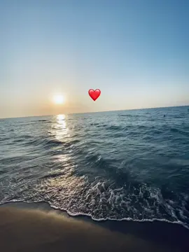 مين يطيح مغرب #بحر #بحر_مستغانم #fyp #video #vip #viraltiktok #mostaganem 