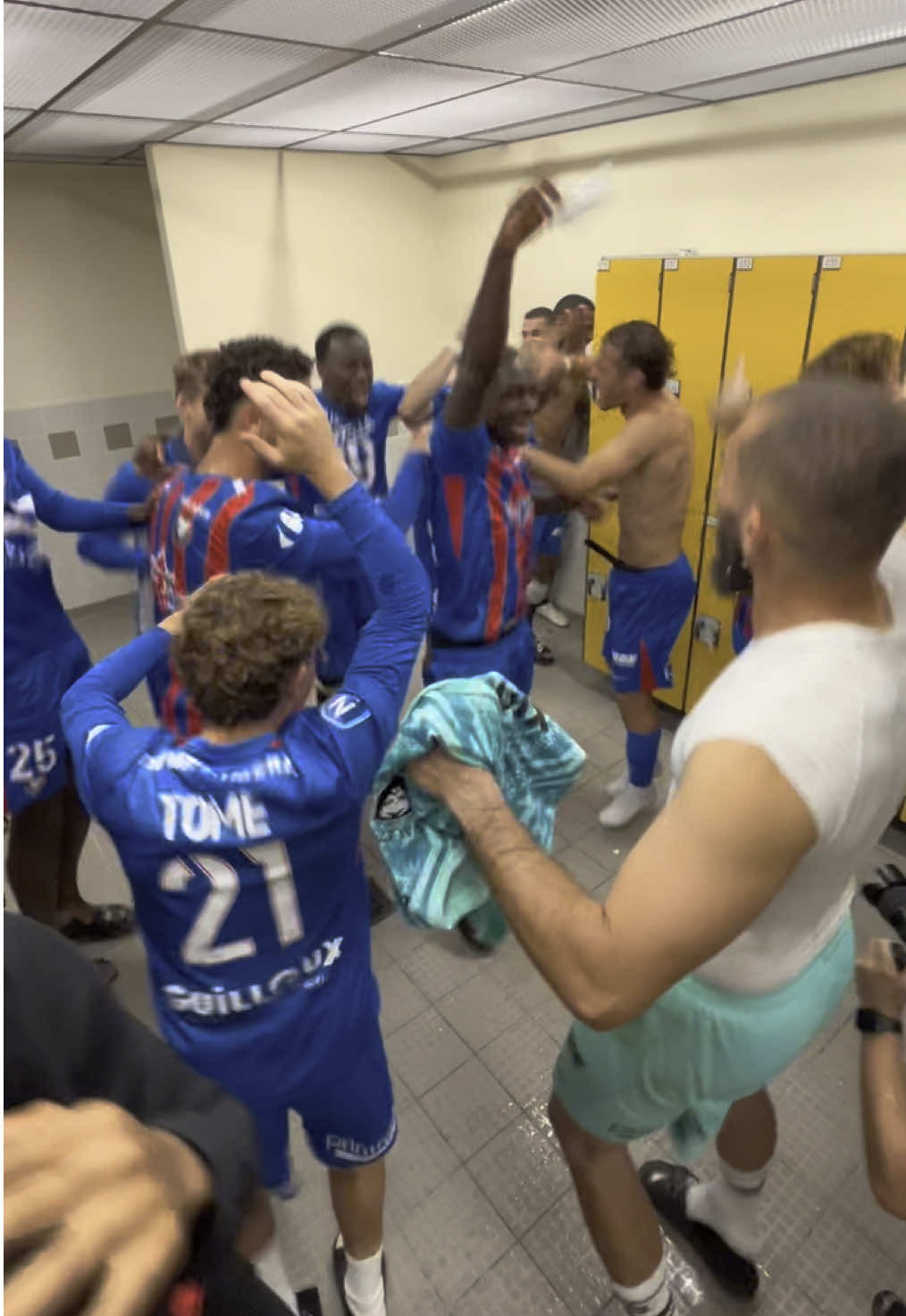 Chalala le Stade Malherbe 🥳  #SMCaen #TeamSMC #Football #TikTokSports 