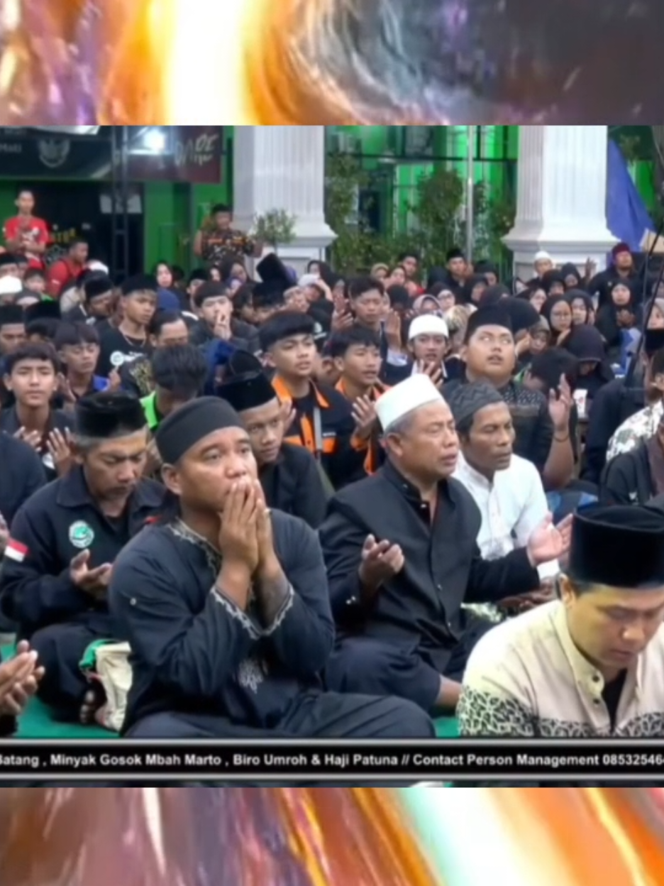 Assalamualaikum wr wb HADIRILAH...!!! LAMONGAN BERSHOLAWAT 📡 Live streaming link : https://www.youtube.com/c/AbahaliMafiasholawat Sabtu : 30 Agustus 2025 Pukul   : 20.00 WIB Tempat :Lapangan Desa Maindu Kecamatan Kedungpring Lamongan Jawa Timur  Bersama : Abah Ali Mafia Sholawat  Dengan dimeriahkan : ✓ Hadroh Semut Ireng  . . Link Youtube : Abah Ali Mafia Sholawat 🤟🏻 MafiaSholawat 🇲🇨 NKRI Harga mati 💖 Sholawat sampai mati 🙏🏻 Taubat sebelum mati Waalaikum salam wr wb
