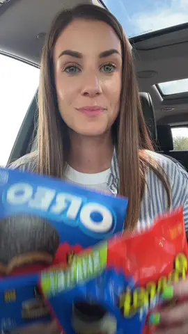 Let’s try Reese’s Oreos and Oreo Reese’s! @OREO @Reeses #oreoreeses #reesesoreos #tastetest 