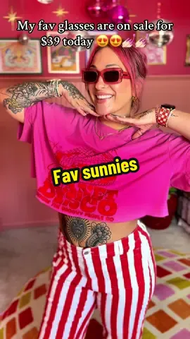 Girly, flirty and thriving 💅🏻 #SunniesForSale #PinkAesthetic #TrendingNow #ShopTheLook #SummerSunnies