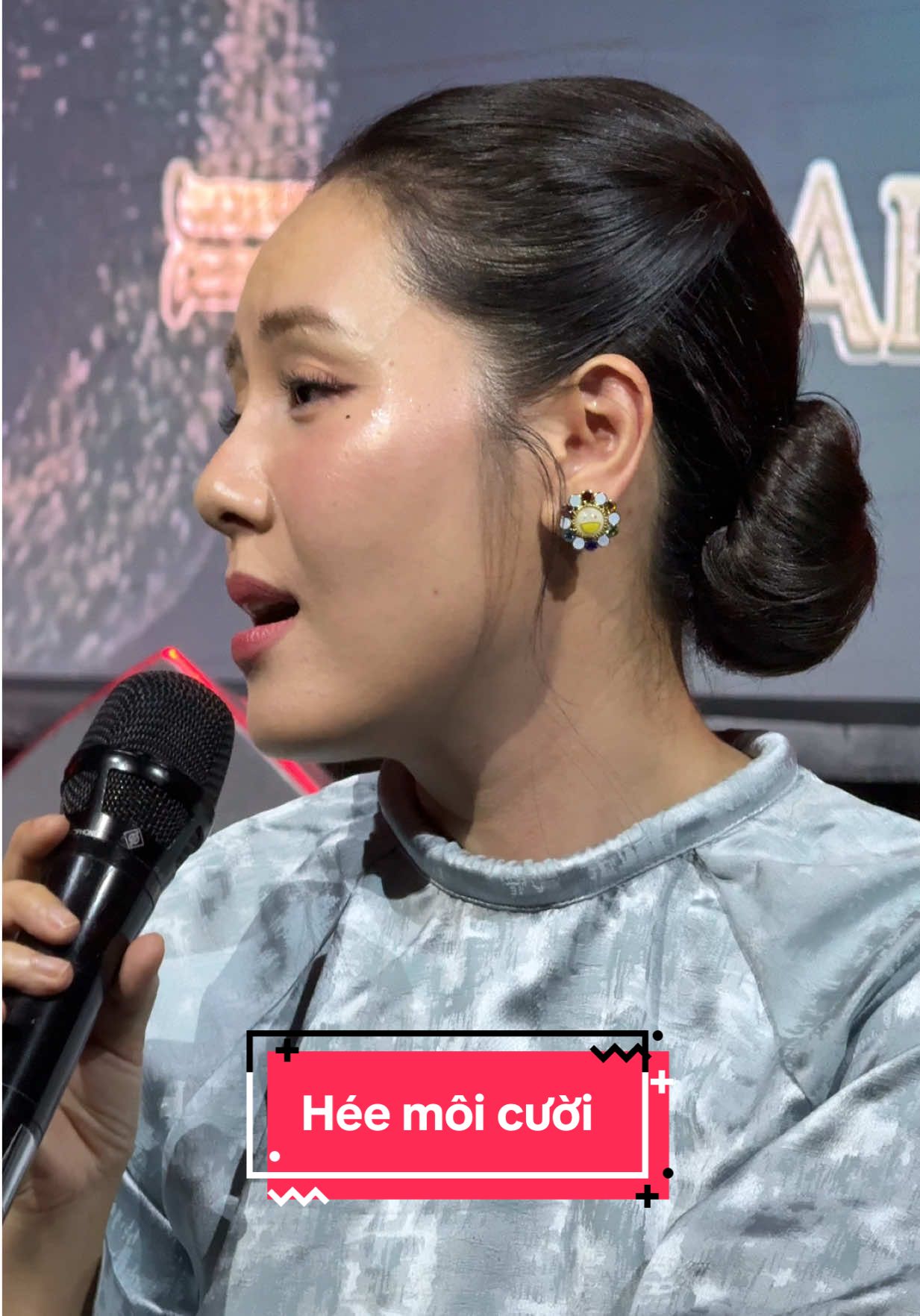 Ngoài đời sương gió 😗☺️☺️ anh em đi camp A80 vui vẻ nghe nhạc đẹp ngắm người xinh #phuonglinh #casiphuonglinh #congiola #phuonglinhsinger 